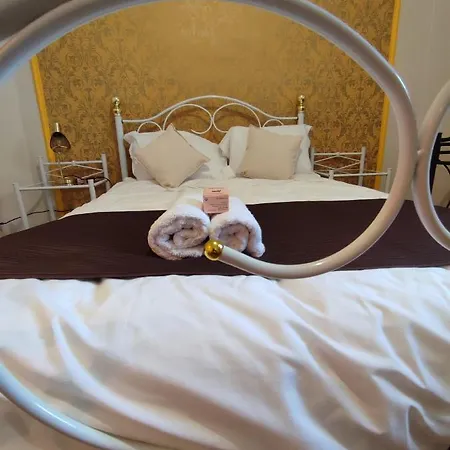 Bed & Breakfast Chateau Saint-martin 4*